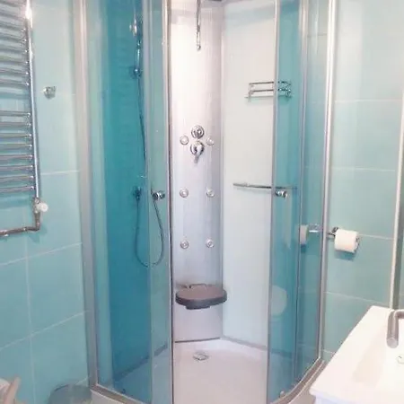 With A Parking Space - 9655 אופטיה